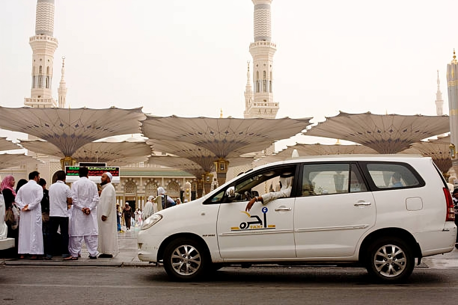 Umrah Taxi Service